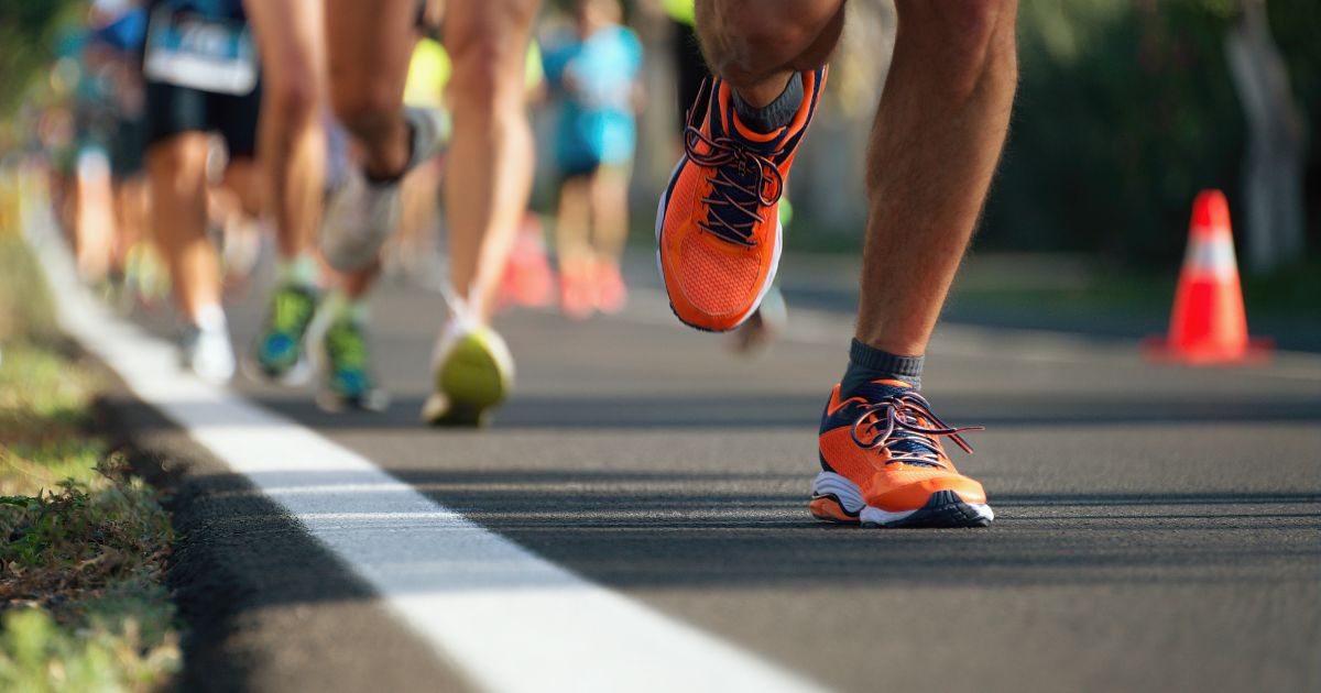 Hoka vs. Asics vs. Nike: Hvilket merke passer din fot?