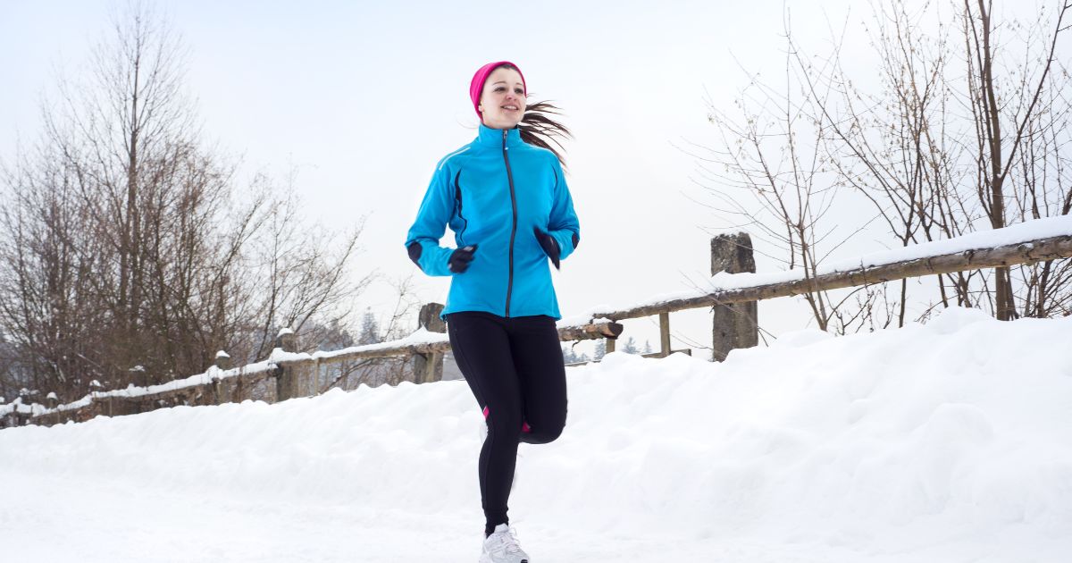 Løping i snøvær: Slik holder du deg tørr
